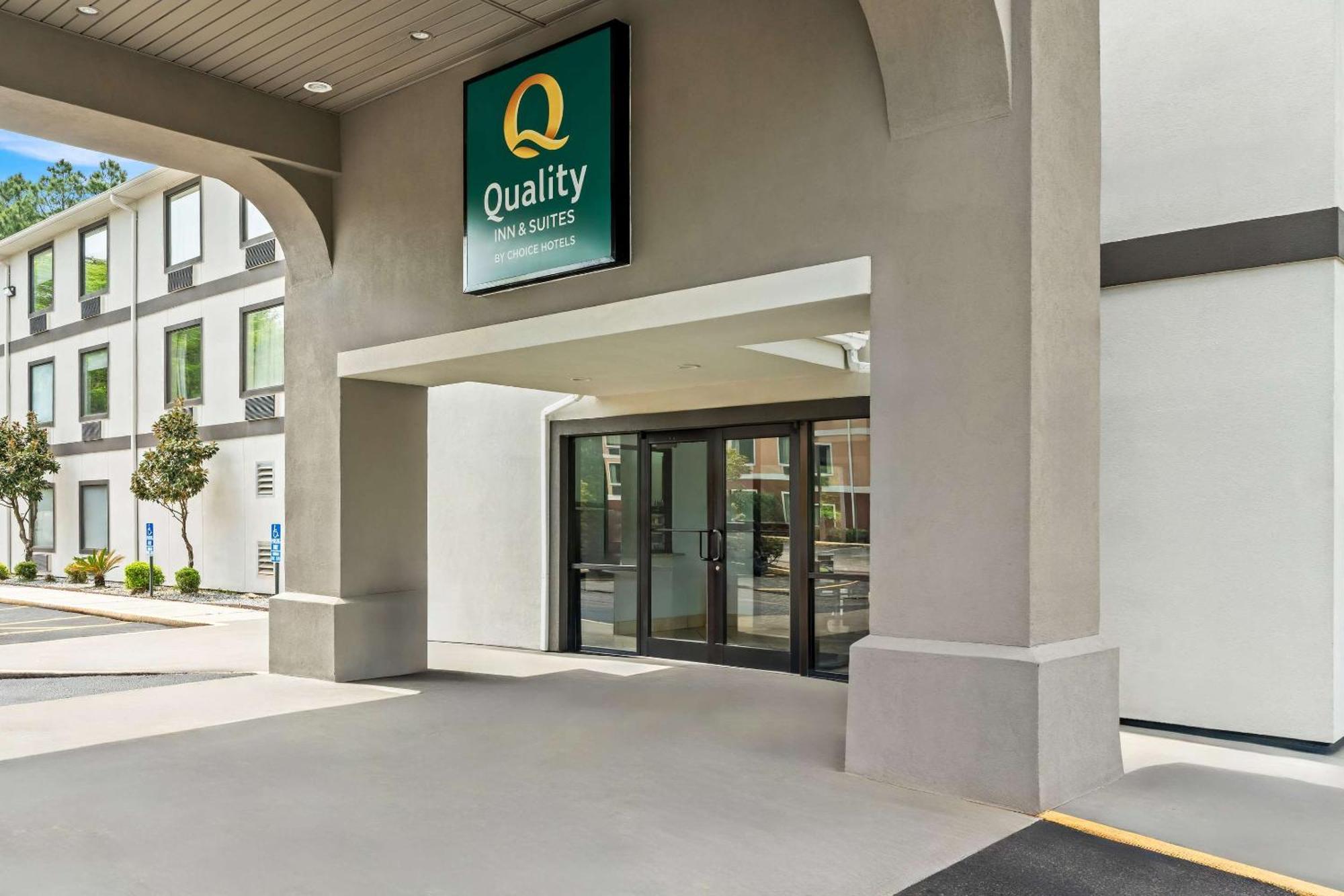 Quality Inn & Suites Biloxi Esterno foto